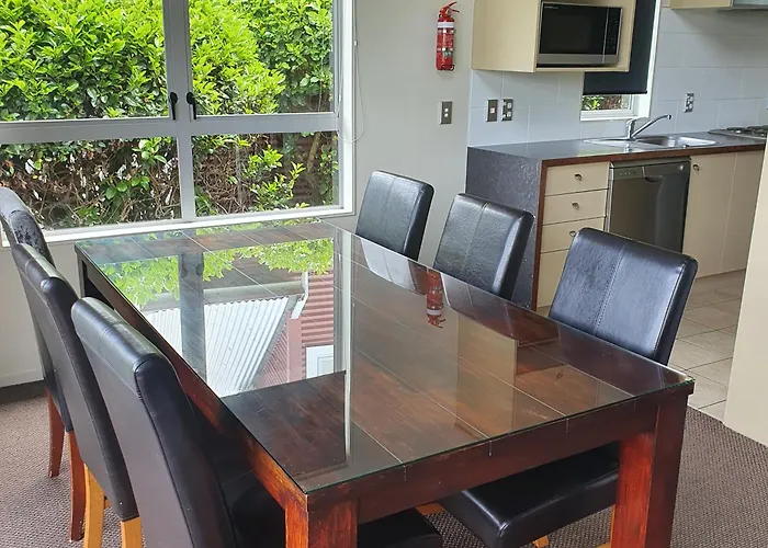 Kuirau 3-bedroom, Twin Peaks Ferienhaus Rotorua